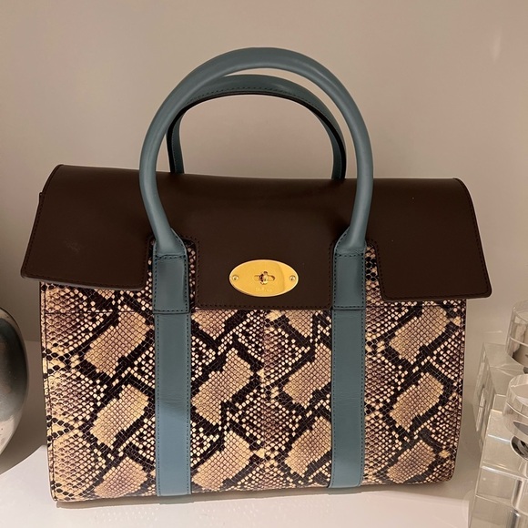 🌶️HOST PICK🌶️ Mulberry of London leather purse - Picture 7 of 8